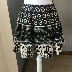 FOREVER 21 Lined Skirt - Like New!